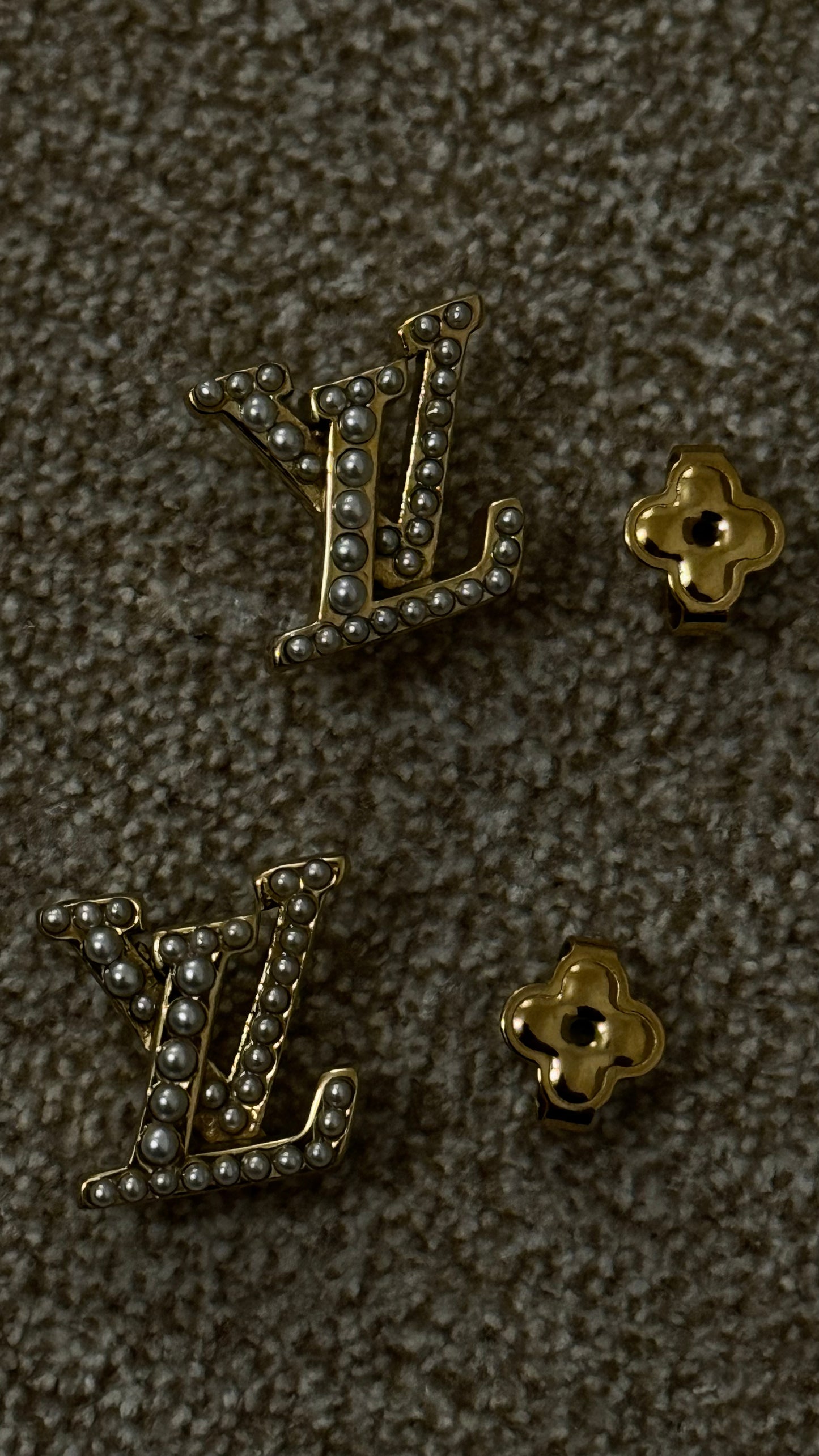 BOUCLES D’OREILLES LOUIS