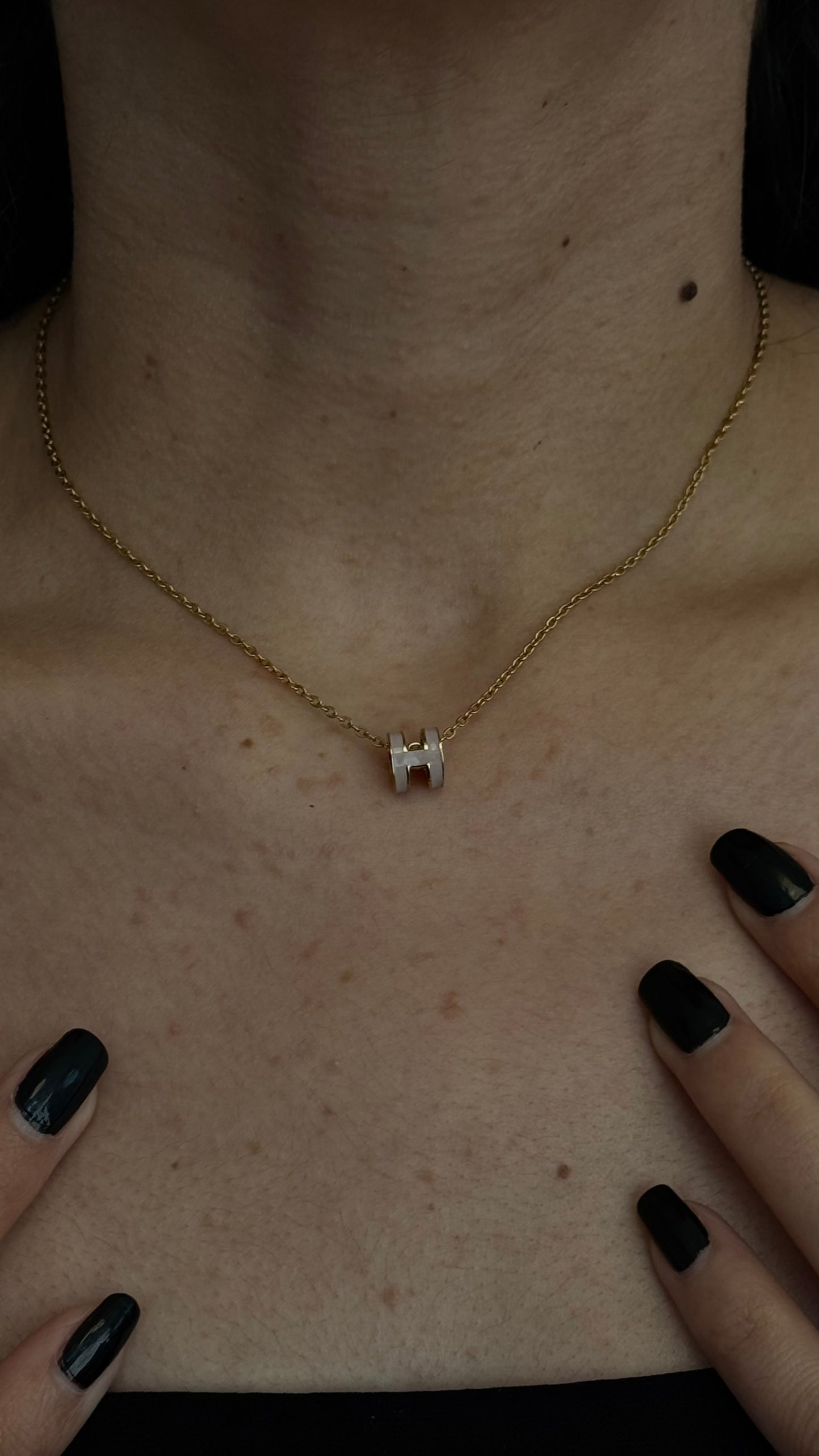 Simple Hara Necklace 
