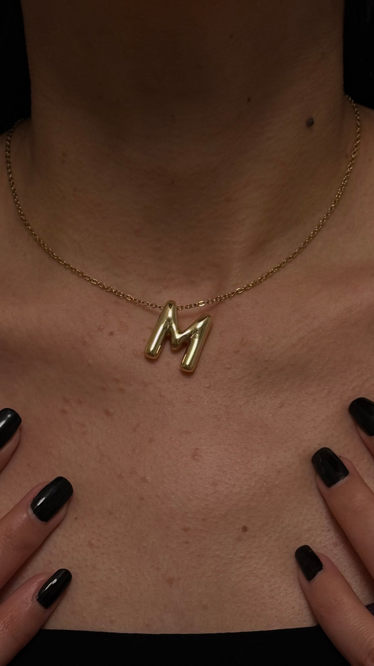 COLLIER LETTRES DORÉ