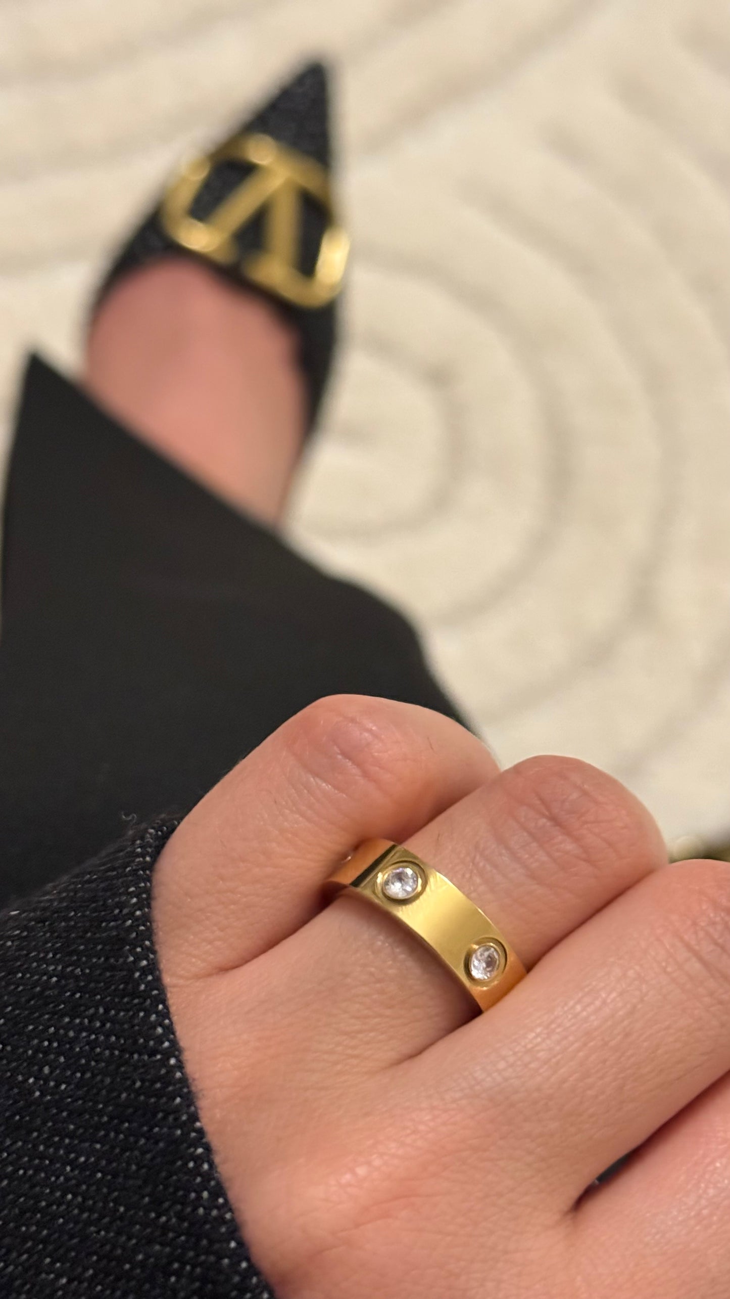 Diana ring 