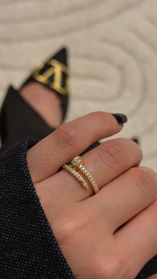 Adonia ring