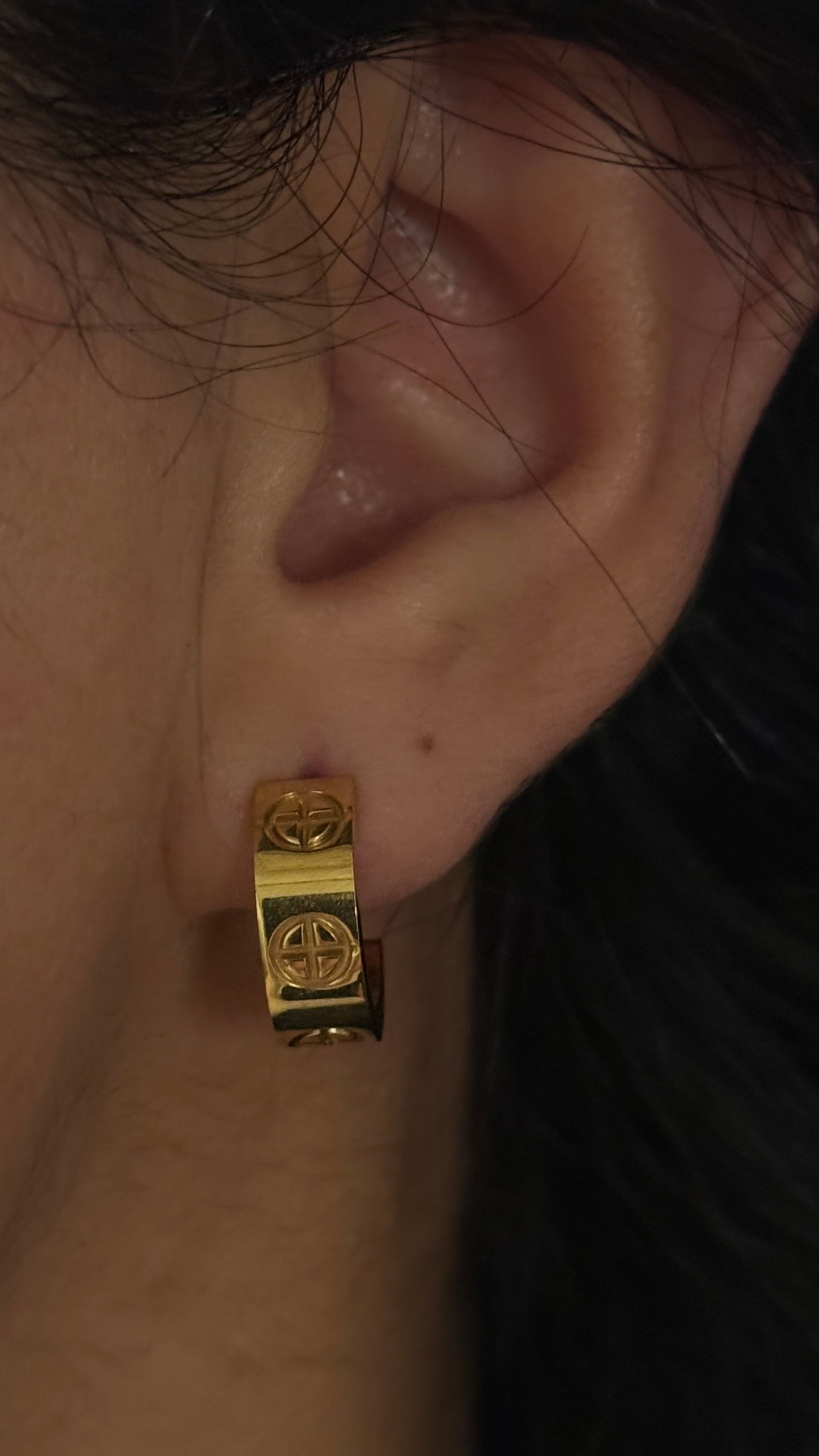 LES BOUCLES D’OREILLES ARTEMISIA 2