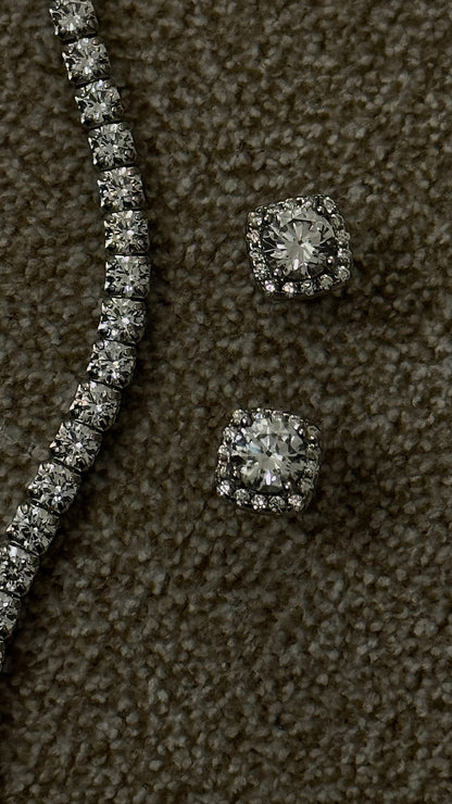 BOUCLES D’OREILLES RADIEUSE EN ARGENT PUR 925