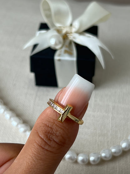 Yavana ring