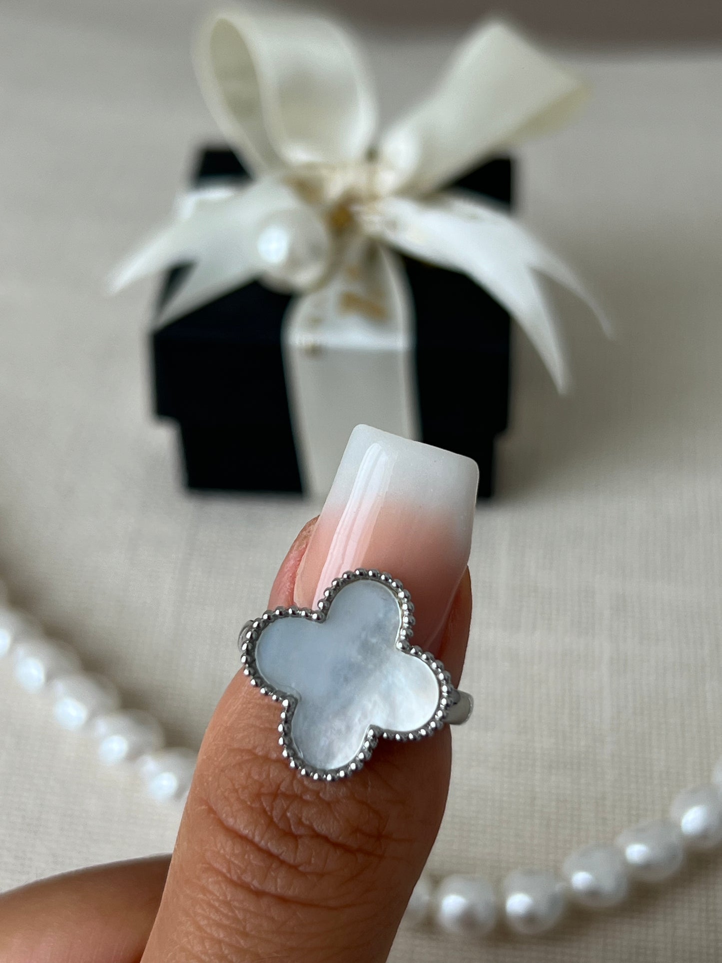 Bague lys